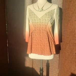 Gimmicks Top with Keyhole Cutout on back